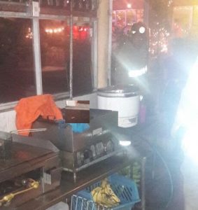 DESPERFECTO EN COCINA LE PROVOCAN QUEMADURAS DE SEGUNDO GRADO