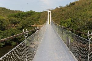 CONSTRUYEN ZARZO EN EL TABASARÁ