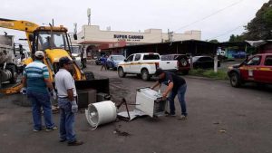 BUSCAN CONTRARRESTAR EL DENGUE