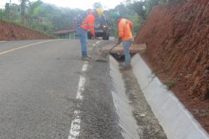 60% DE AVANCE EN CONSTRUCCIÓN DE CARRETERA EN LA COMARCA