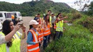 ESTUDIANTES RECORREN PROYECTO MINERO CERRO QUEMA