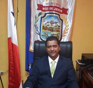 Alcalde de Rio de Jesús, es sancionado por el MINSA por incumplir normas sanitarias ante la pandemia de la covid-19.