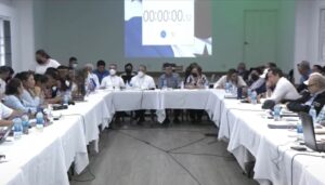 Gremios retoman diálogo con el ejecutivo, para discutir los temas planteados durante la huelga nacional.
