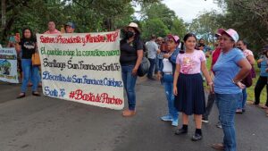 Piden con urgencia la reparación de la vía Santiago-Santa Fe.