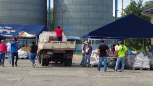 IMA hace entrega de los primeros 25 mil productos cárnicos de navidad.