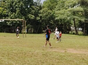 Moradores piden un nuevo coliseo deportivo en La Raya de Santamaría.