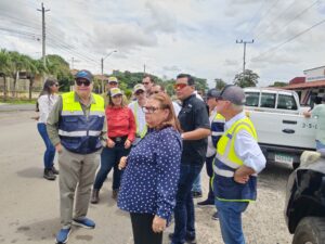 Ministro del MOP,  José Luis Andrade, recorre importantes proyectos en Veraguas.