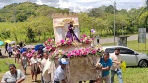 Con devoción celebran a Jesús Nazareno en Santa Rita de Soná.