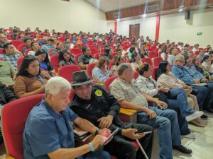 Alcaldes del país se reúnen en Veraguas para actualizarse sobre ordenamiento territorial.
