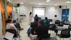 Evalúan los servicios de salud en las clínicas penitenciarias del país.