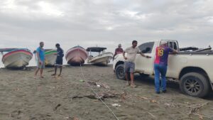 Pescadores de Malena en Mariato, fueron amenazados en alta mar, salieron ilesos