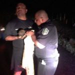 BUSCAN A PADRE DE NIÑO QUE FUE ARROJADO A LETRINA