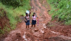 MAL ESTADO DE CAMINOS IMPIDE TRASLADO DE MATERIAL
