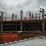 PADRES DE FAMILIA EN ALERTA POR CONSTRUCCIÓN DE ESCUELA