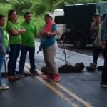 DOCENTES CIERRAN VÍA