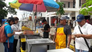 Sancionan a vendedores de alimentos por desacato a las normas del MINSA.